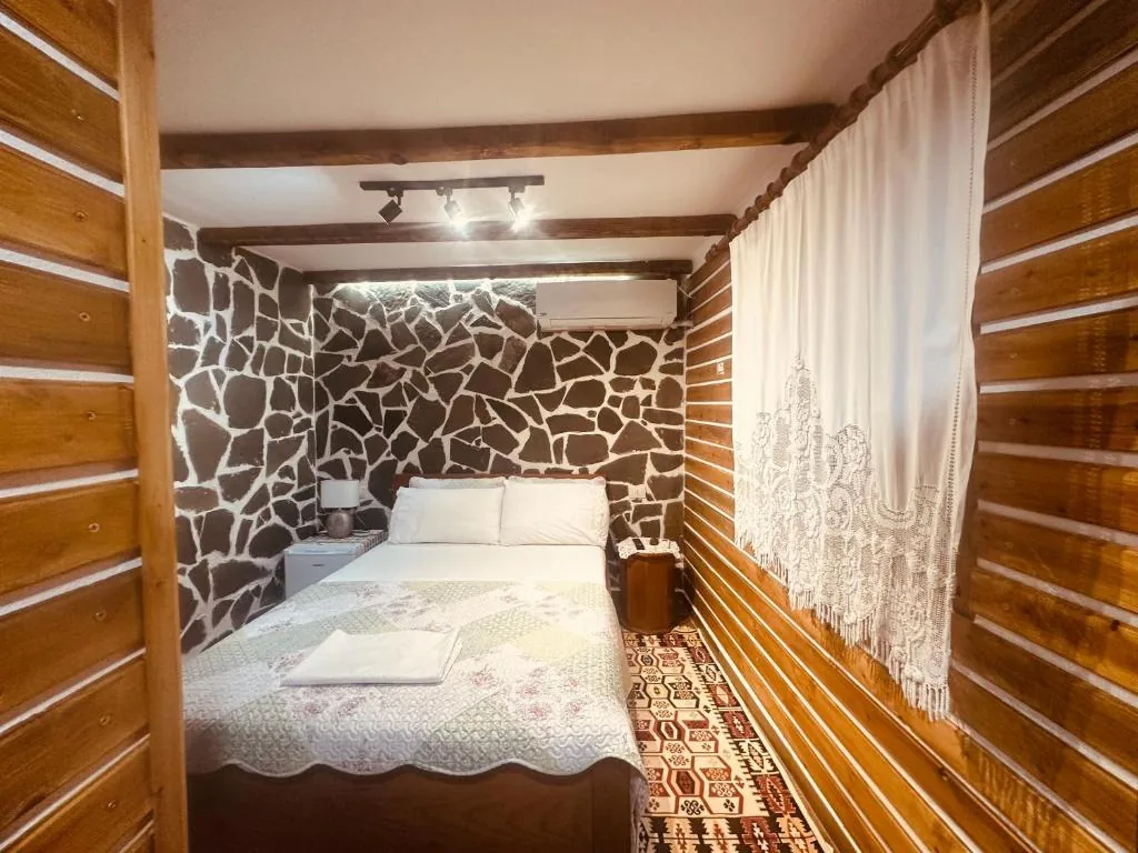 Ahmetaj Guest House — photo 11