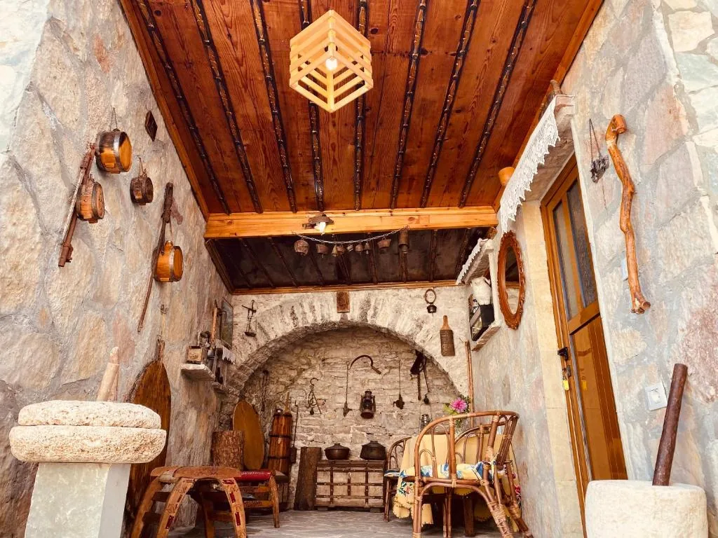 Deluxe Double Room — Ahmetaj Guest House
